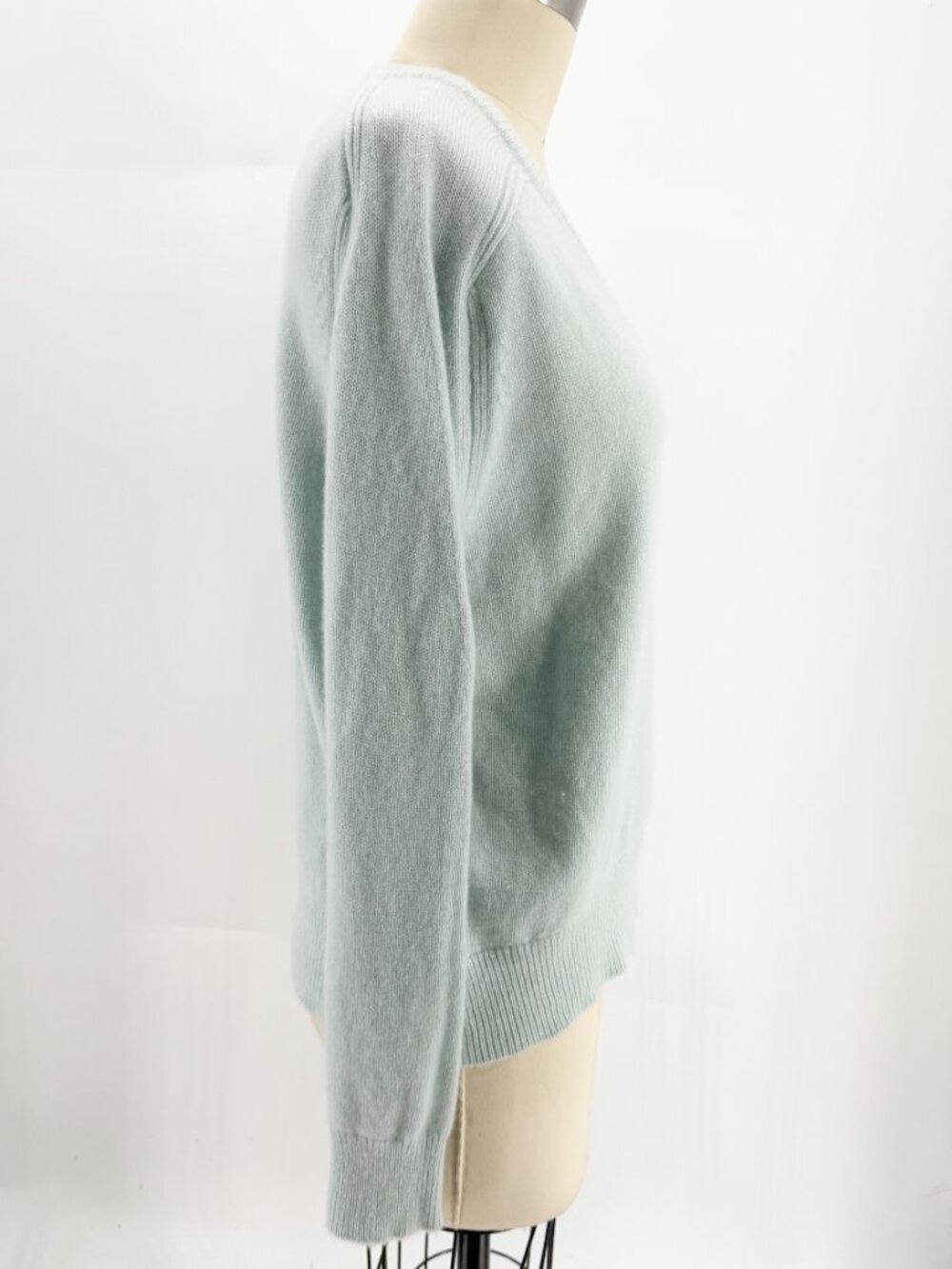 NAKED CASHMERE SYDNEY V-NECK CASHMERE Light Blue Knit Pullover XS - Picture 4 of 11